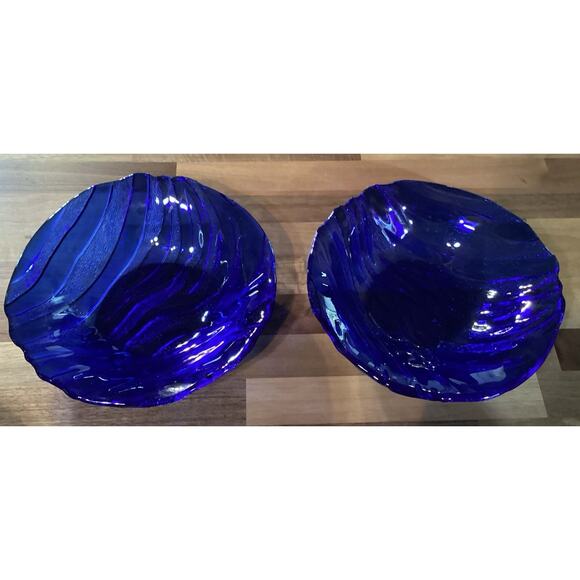 2 Vintage Cobalt Blue Glass Bowls IVV Textured Wavy Stripes Round Ocean 8.5” - Picture 3 of 10